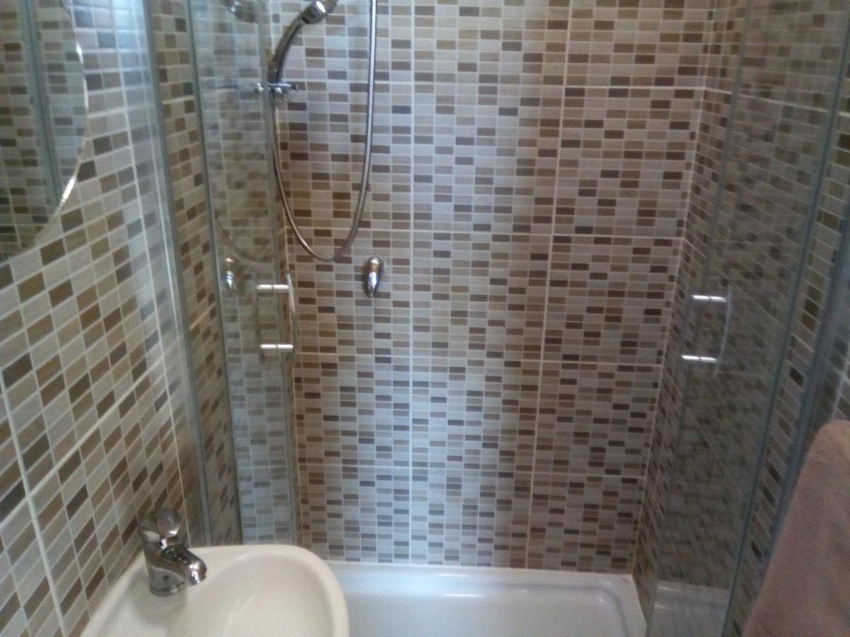 Ubytovani-Plzen-Can Hotel Екстериор снимка
